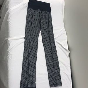 Medium lululemon leggings